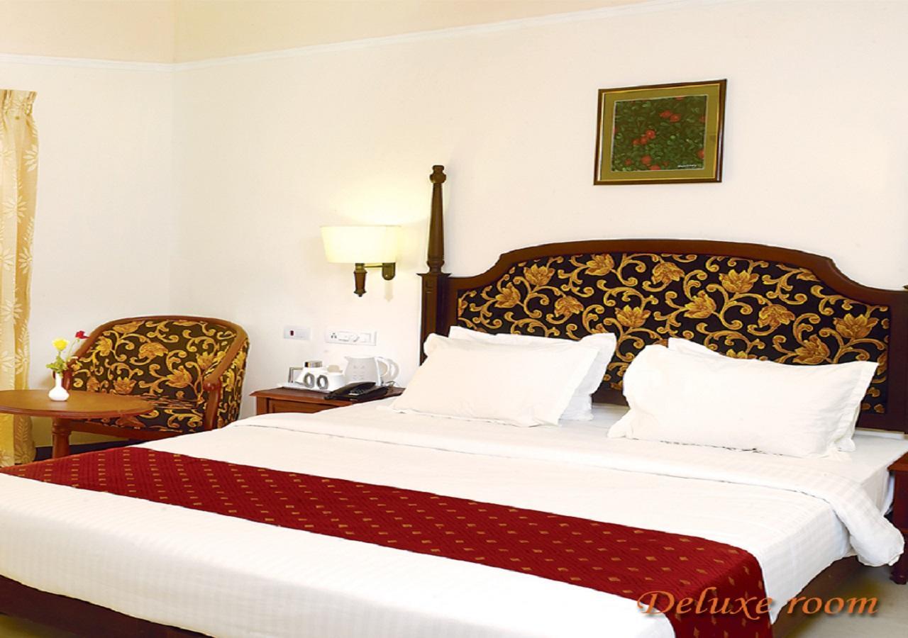 ホテル Grand Thekkady Kumily エクステリア 写真