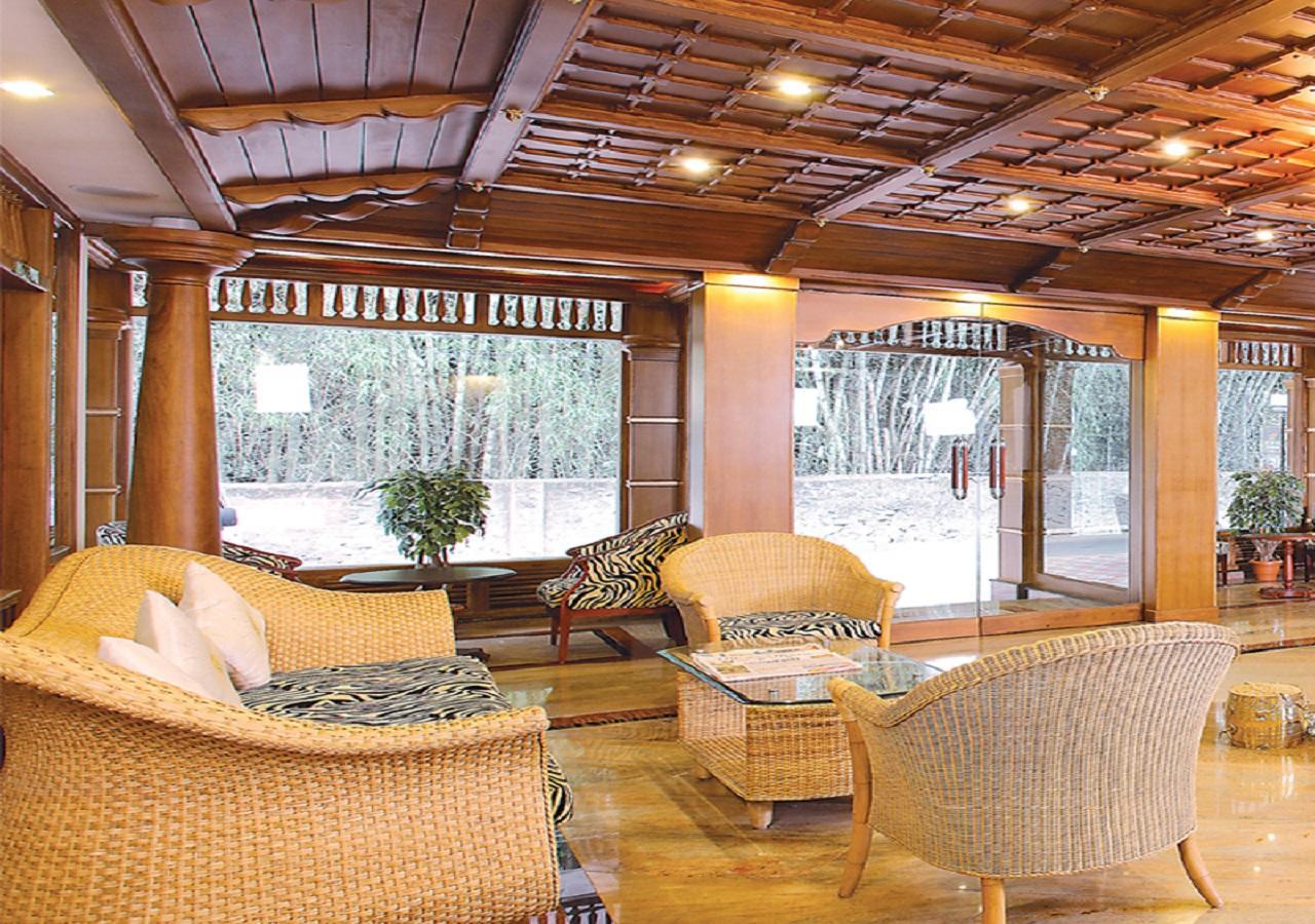 ホテル Grand Thekkady Kumily エクステリア 写真