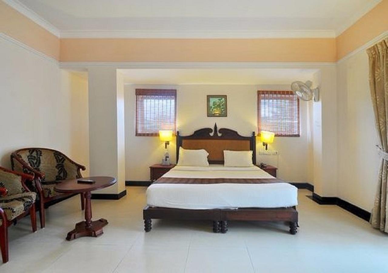 ホテル Grand Thekkady Kumily エクステリア 写真